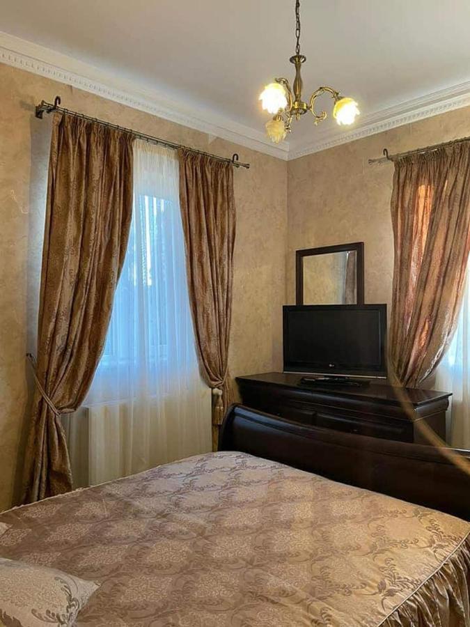 Hotel Casa Dobrescu Centura De Nord Krajowa Zewnętrze zdjęcie