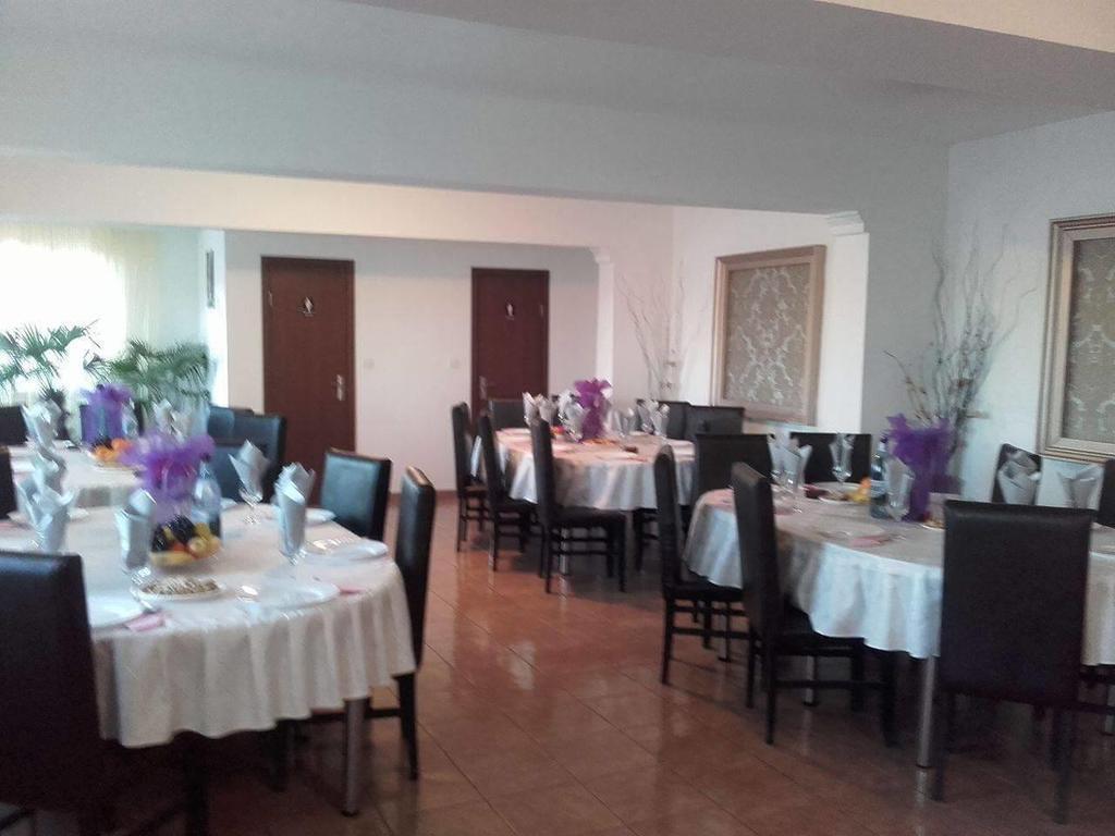 Hotel Casa Dobrescu Centura De Nord Krajowa Zewnętrze zdjęcie